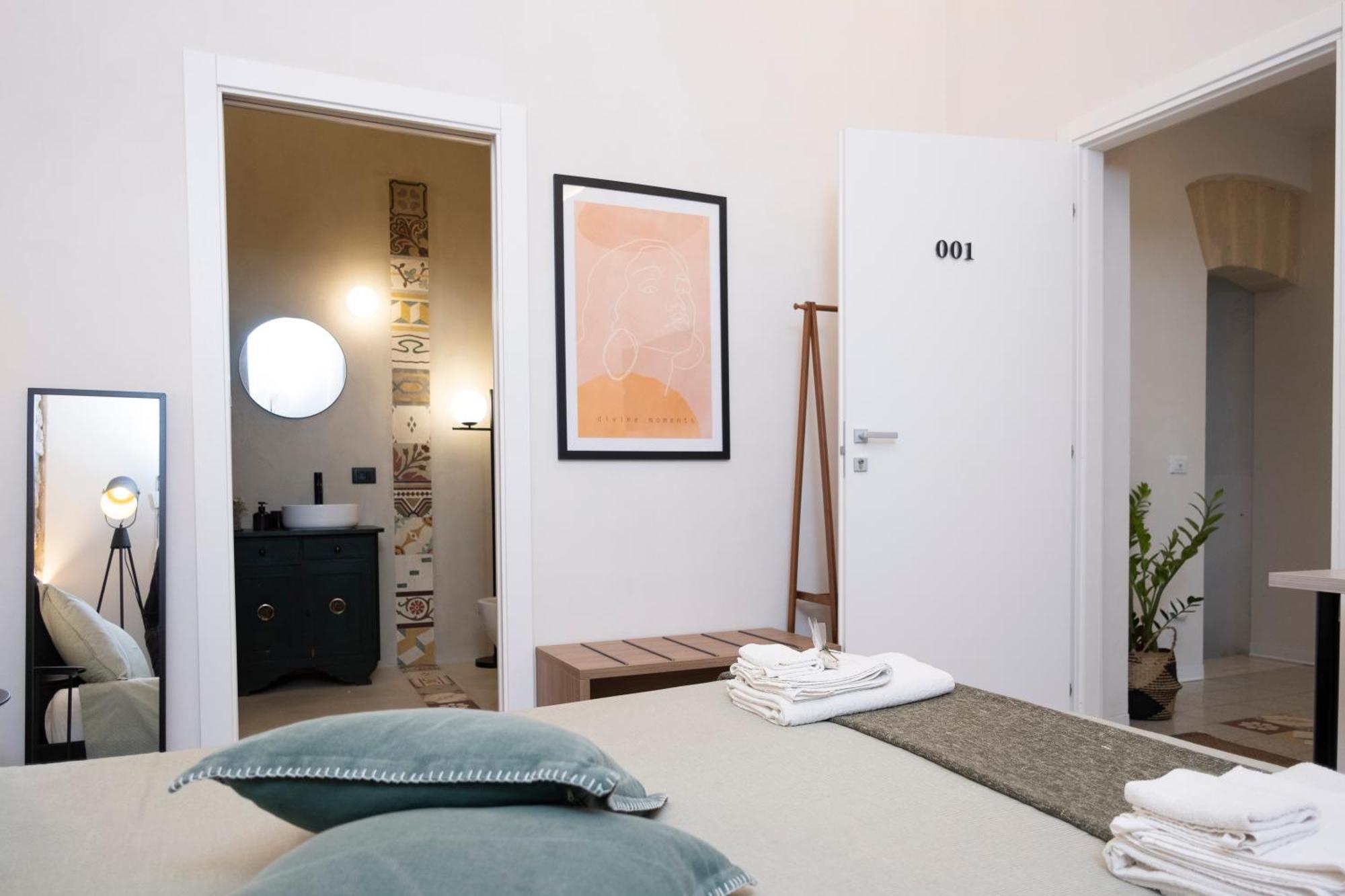 Bassi77 - Rooms & Apartments Trapani Exterior photo